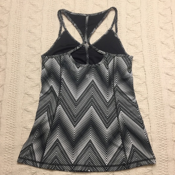 Tek Gear drytek racer back built in bra tank sz S - Picture 3 of 6